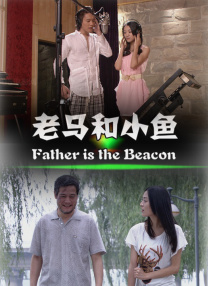 医生检查女模特身体